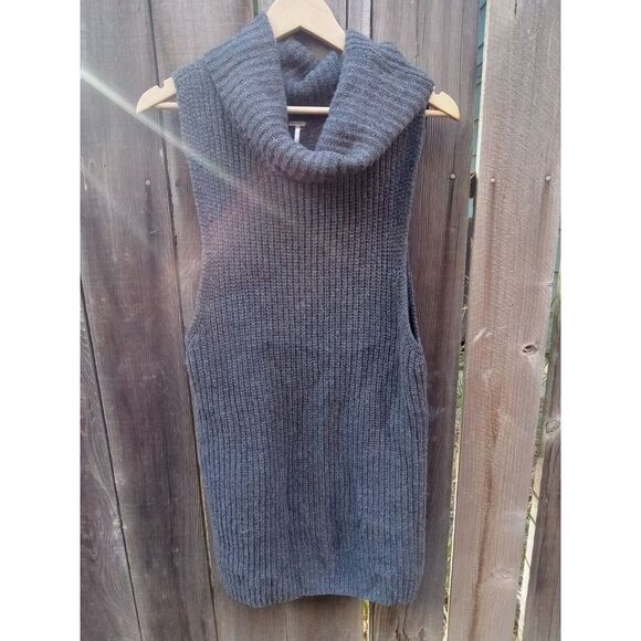 Free People Need It Now Turtleneck Ribbed Wool Sweater Vest‎ with Split Back Xs - Picture 5 of 7